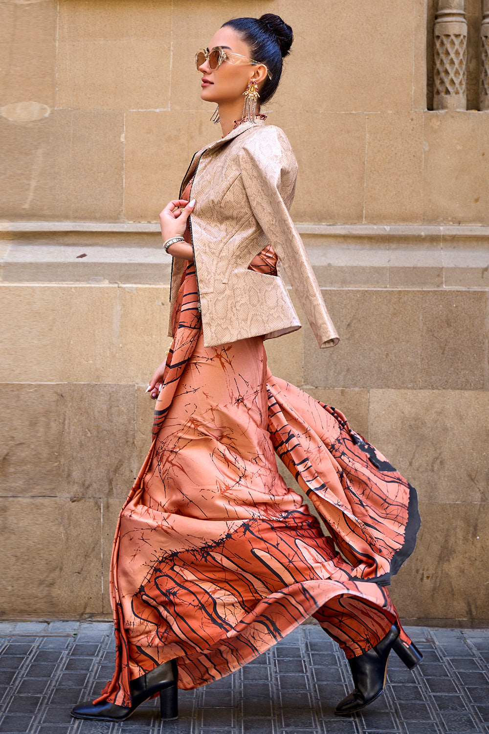 Buy Subtle Gold Woven Kanjivaram Saree - Special Wedding Edition Nitaraa