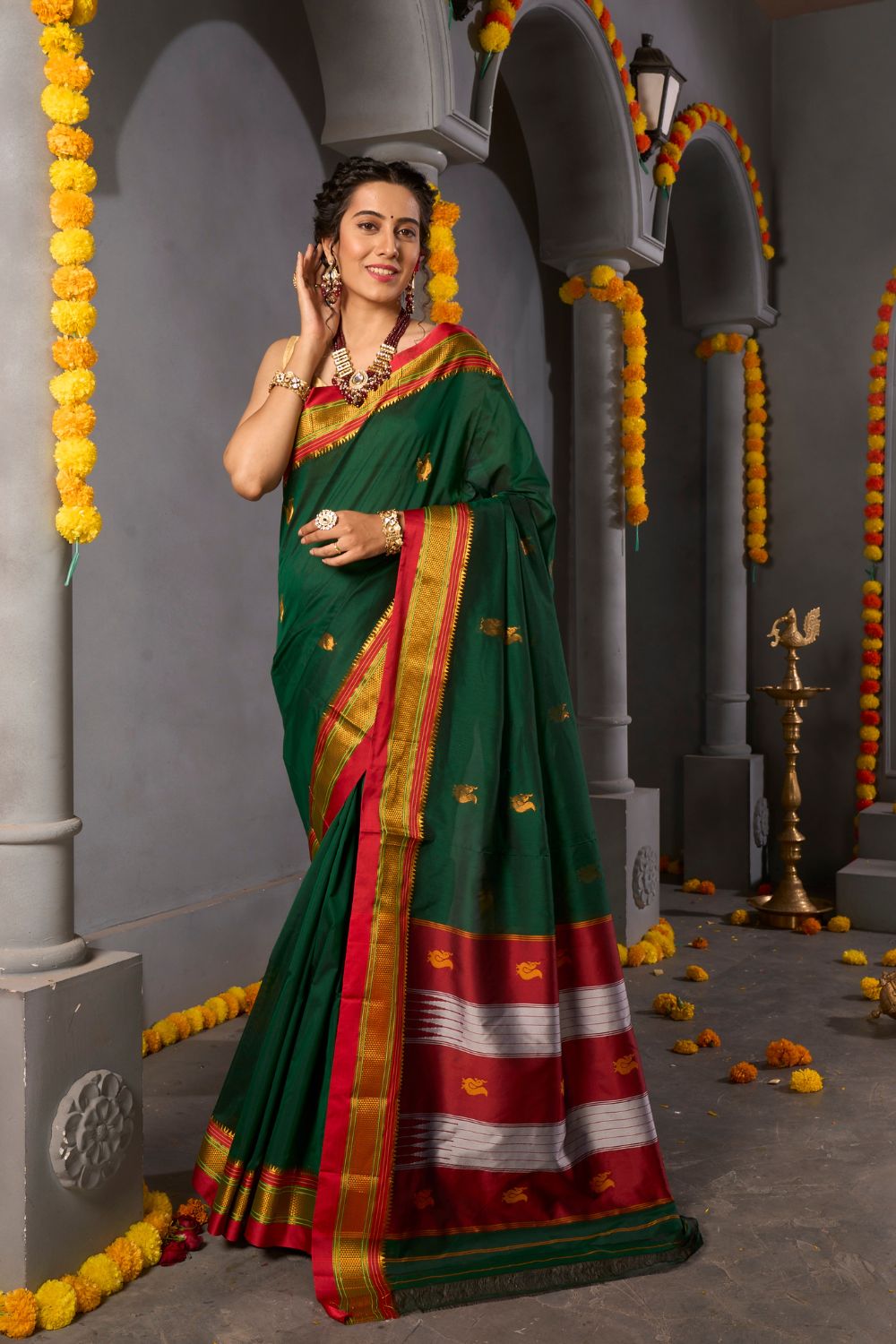 Buy Subtle Gold Woven Kanjivaram Saree - Special Wedding Edition Nitaraa