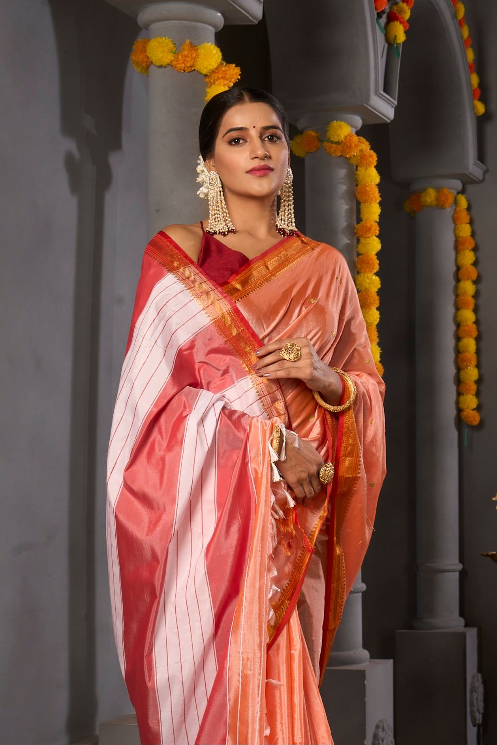 Buy Pearl White Paithani Saree Nitaraa
