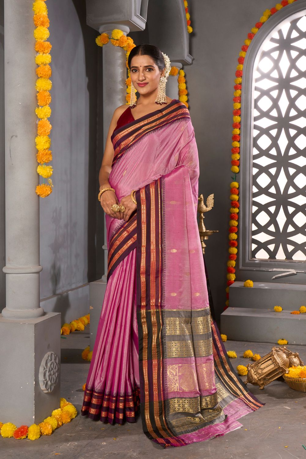 Buy Off White Paithani Silk Saree Nitaraa