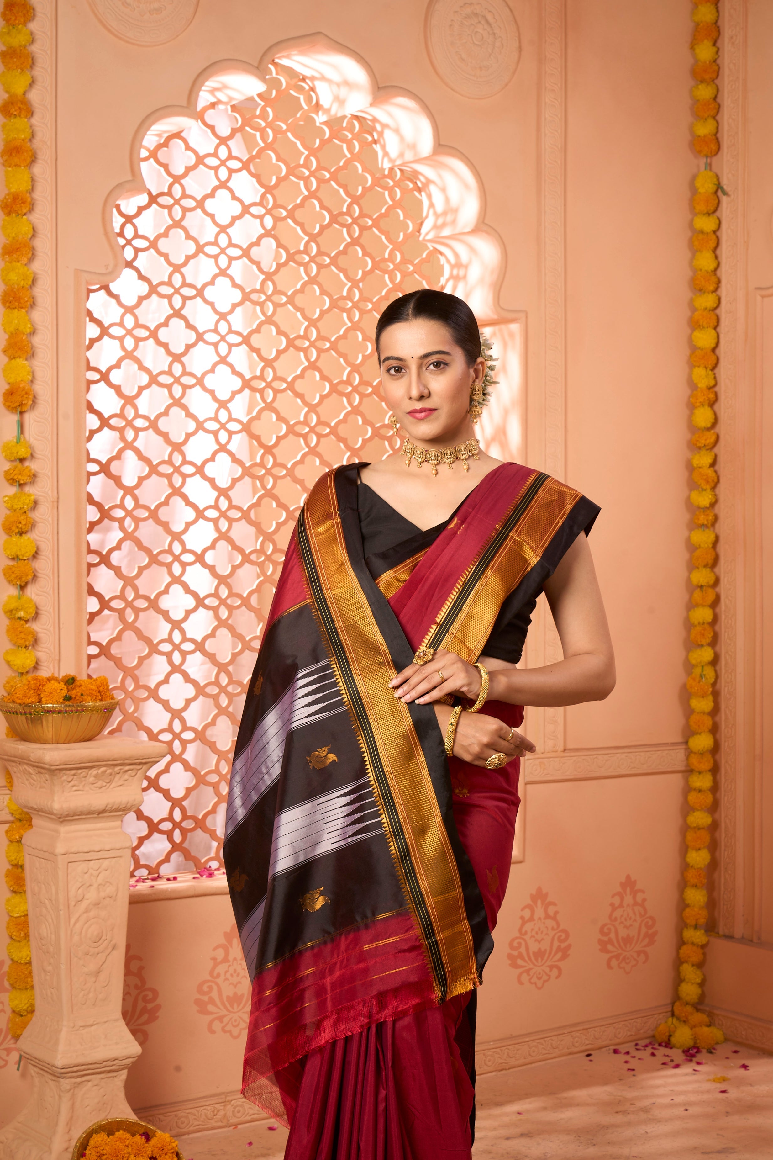 Buy Cream Kashmiri Silk Saree With Blouse Piece Nitaraa