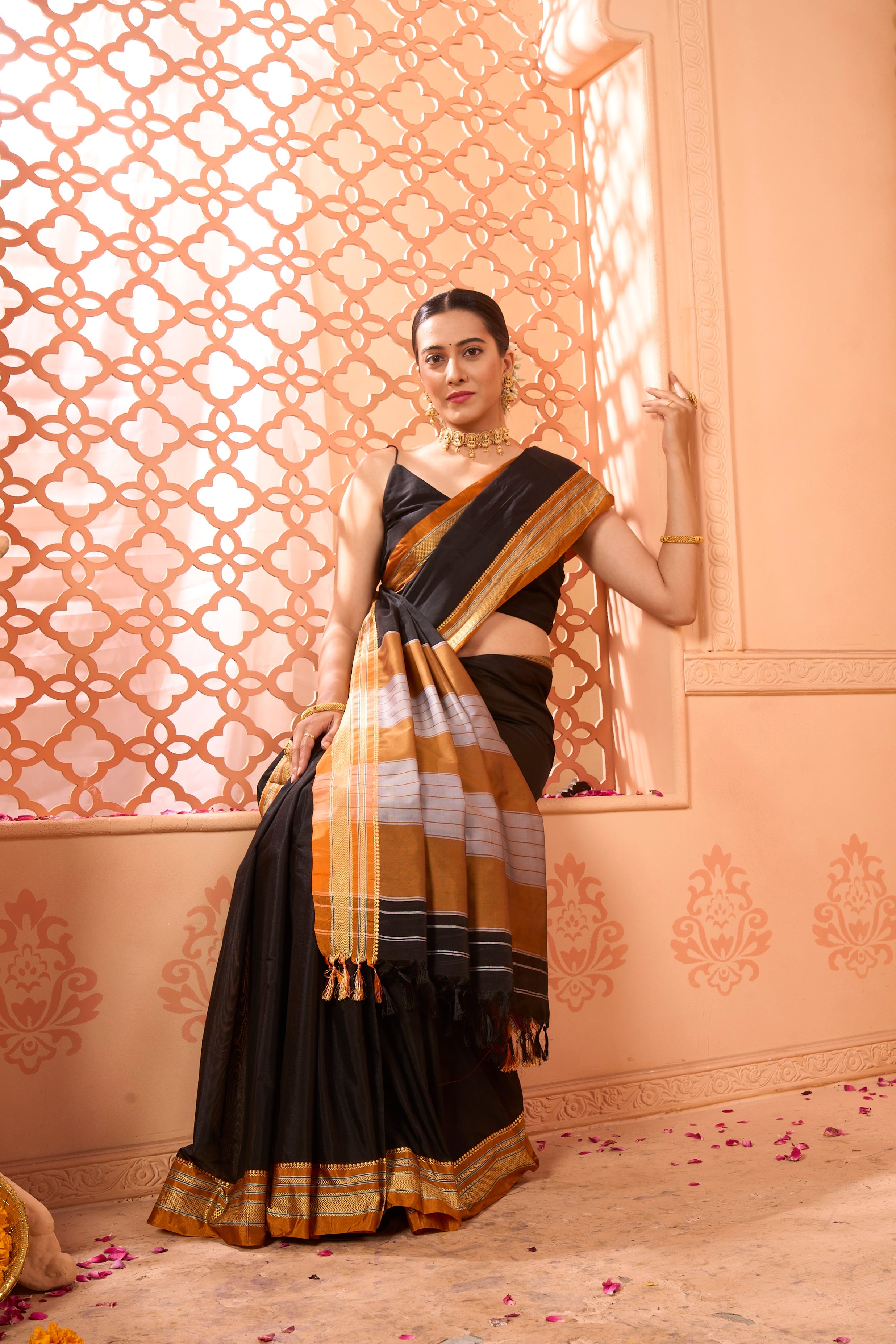 Buy Black Kashmiri Silk Saree With Blouse Piece Nitaraa