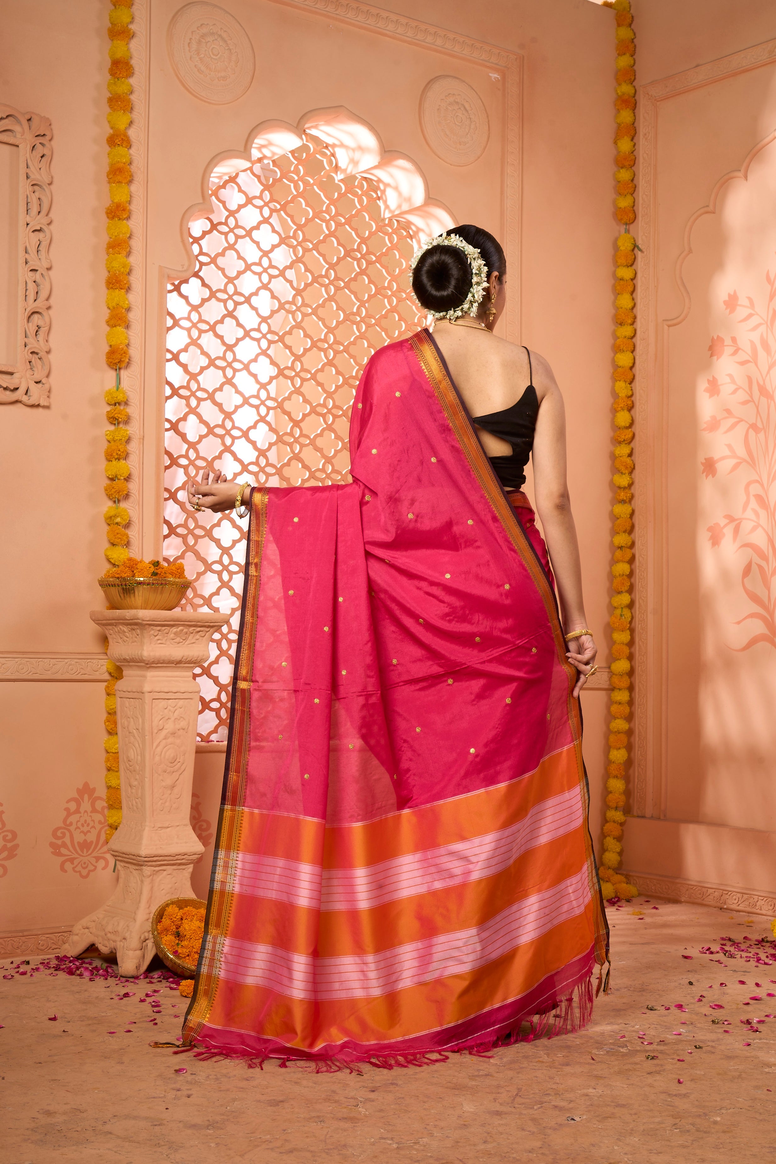 Buy Pink Satin Silk Saree With Blouse Piece Nitaraa