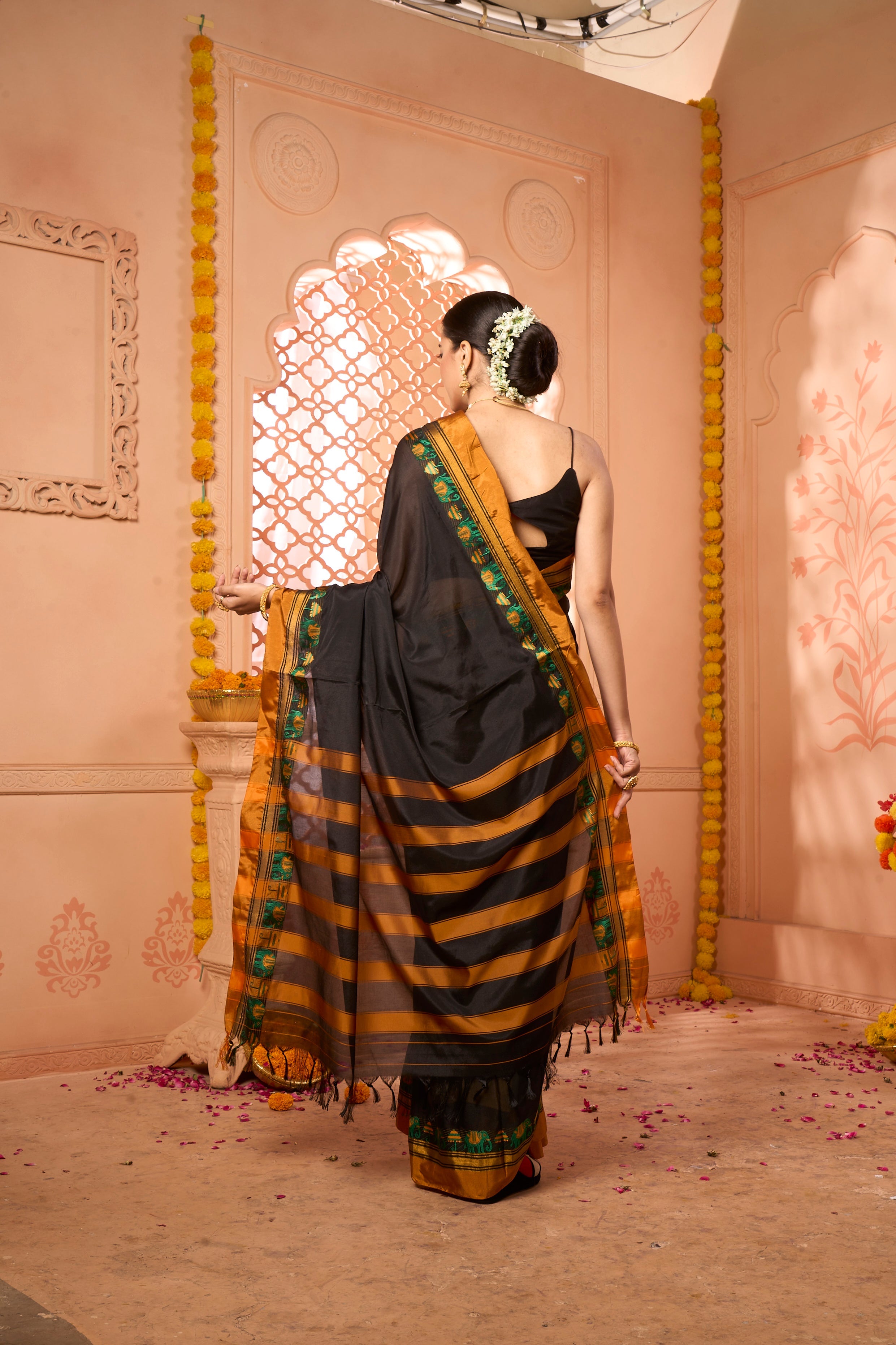 Buy Purple Katan Habutai Silk Saree With Blouse Piece Nitaraa