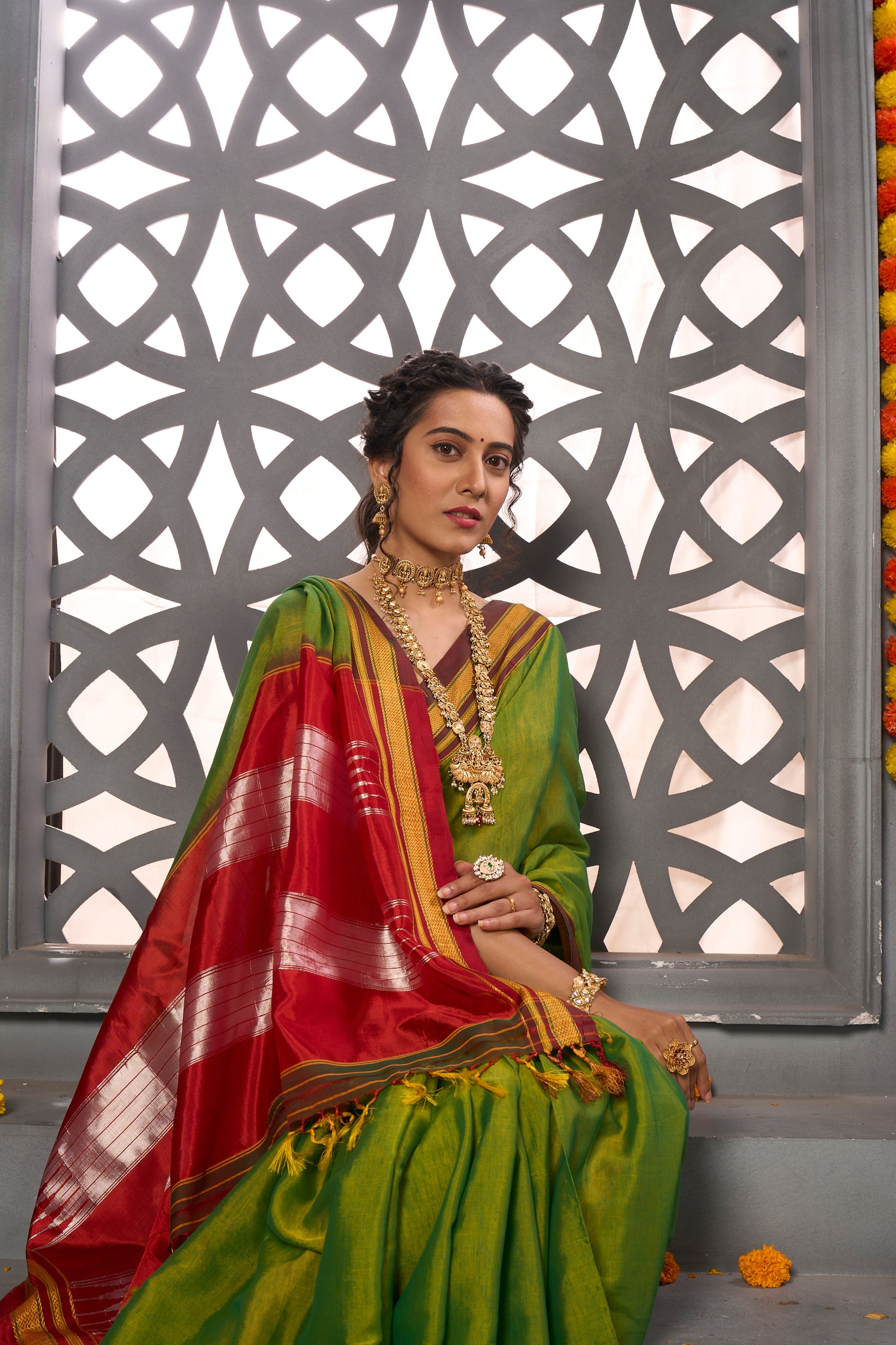 Buy Buttermilk Beige Linen Saree Nitaraa