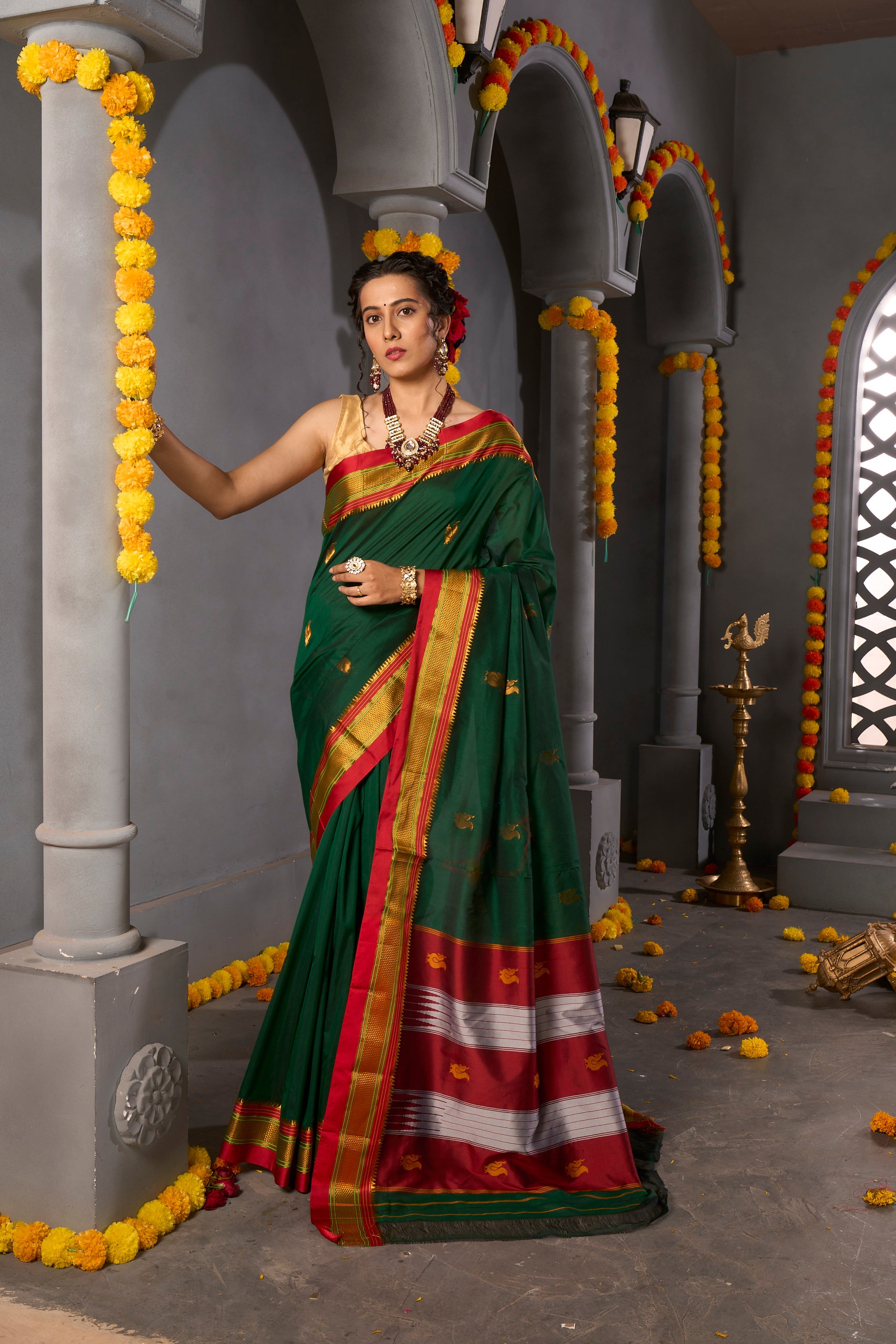 Buy Raven Black Banarasi Saree Nitaraa