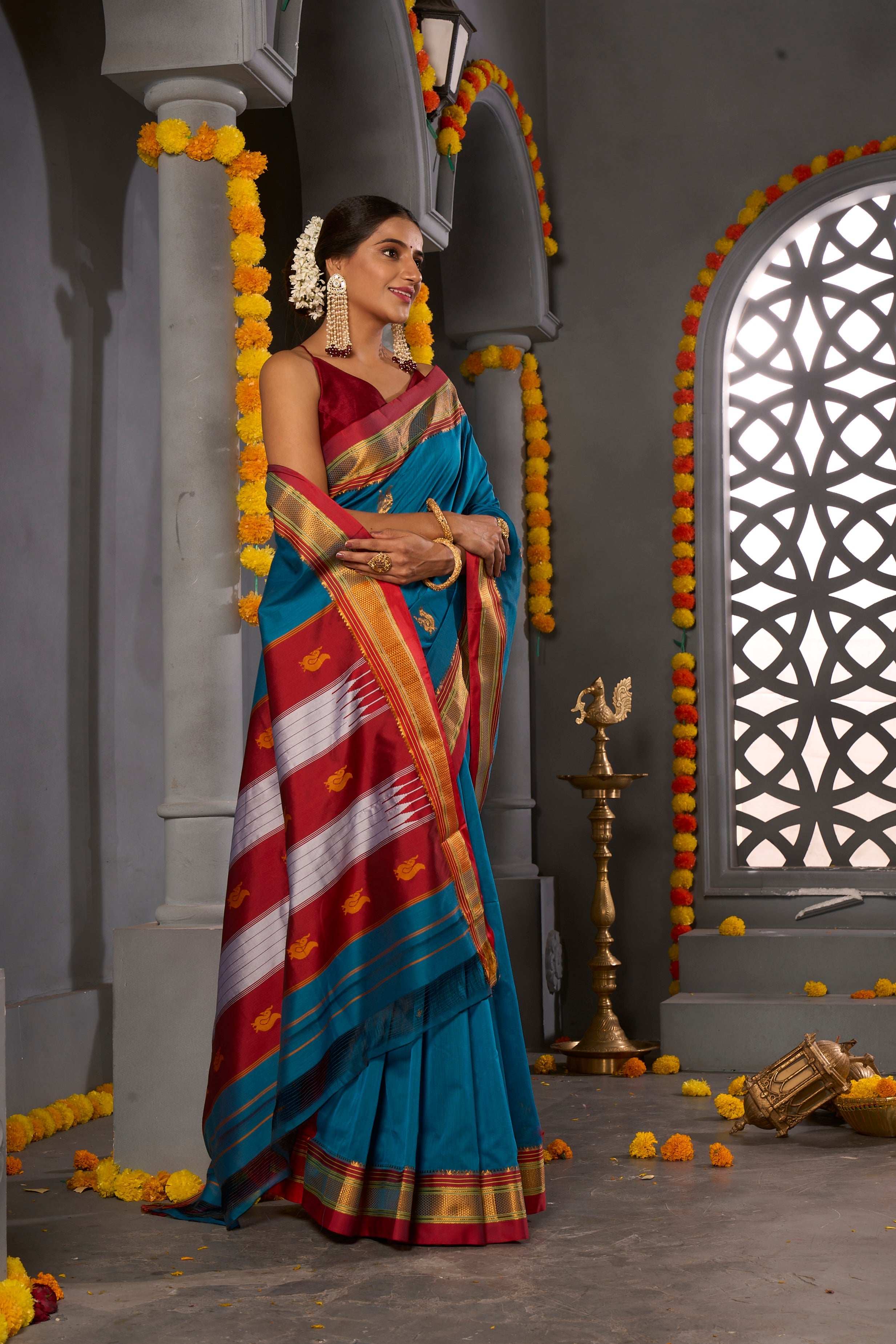 Buy Snow White Ilkal Sarees Nitaraa