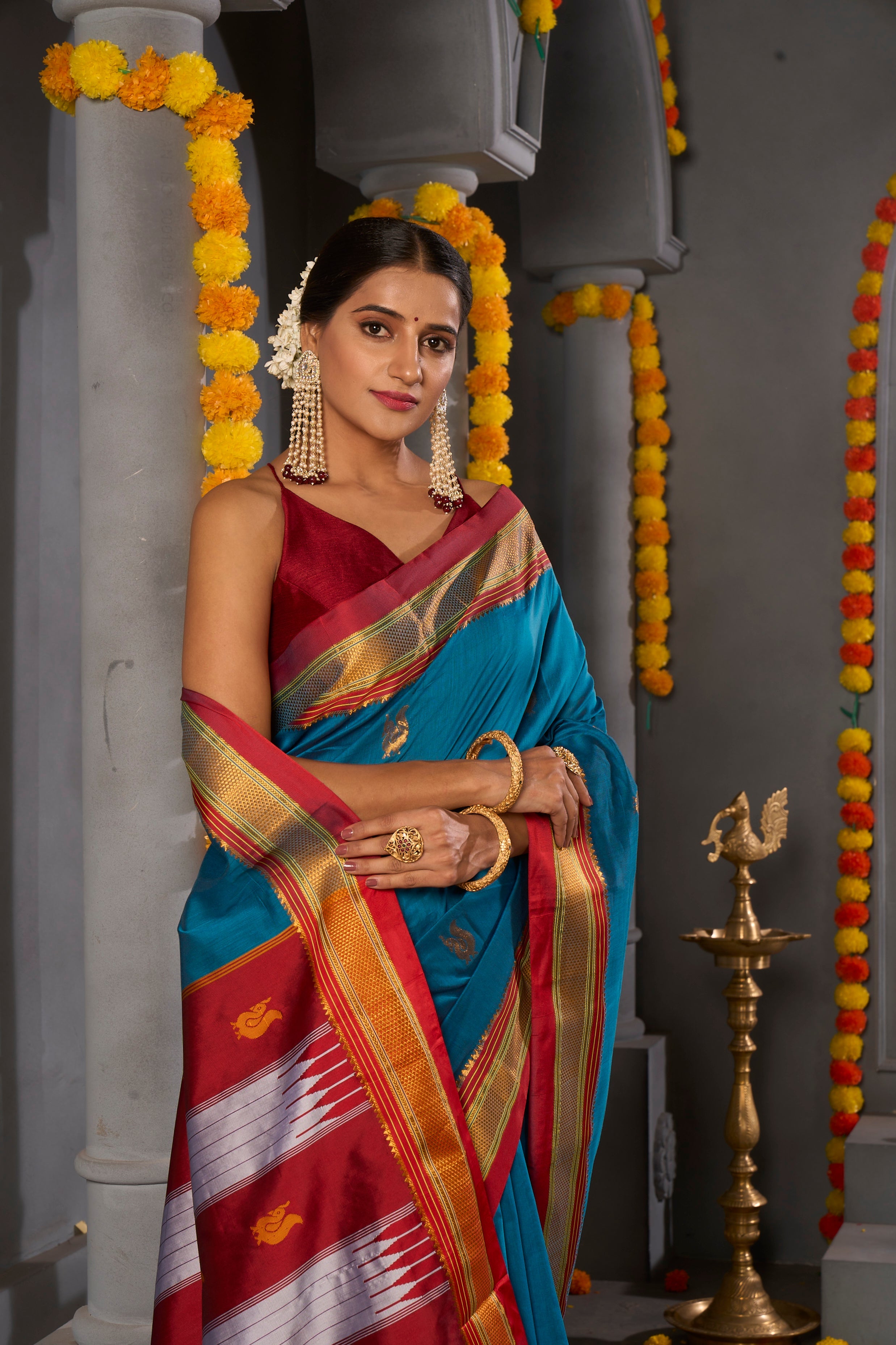 Buy Brown Golden Ilkal Sarees Nitaraa