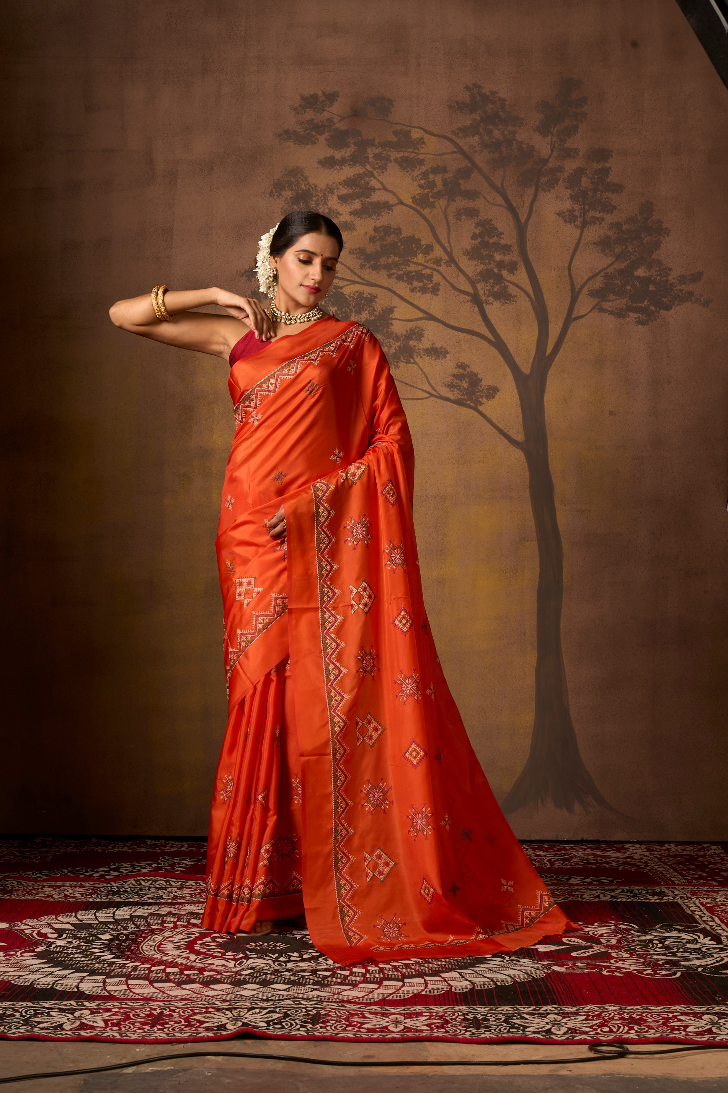 Buy Pink Banarasi Silk Saree With Blouse Piece Nitaraa