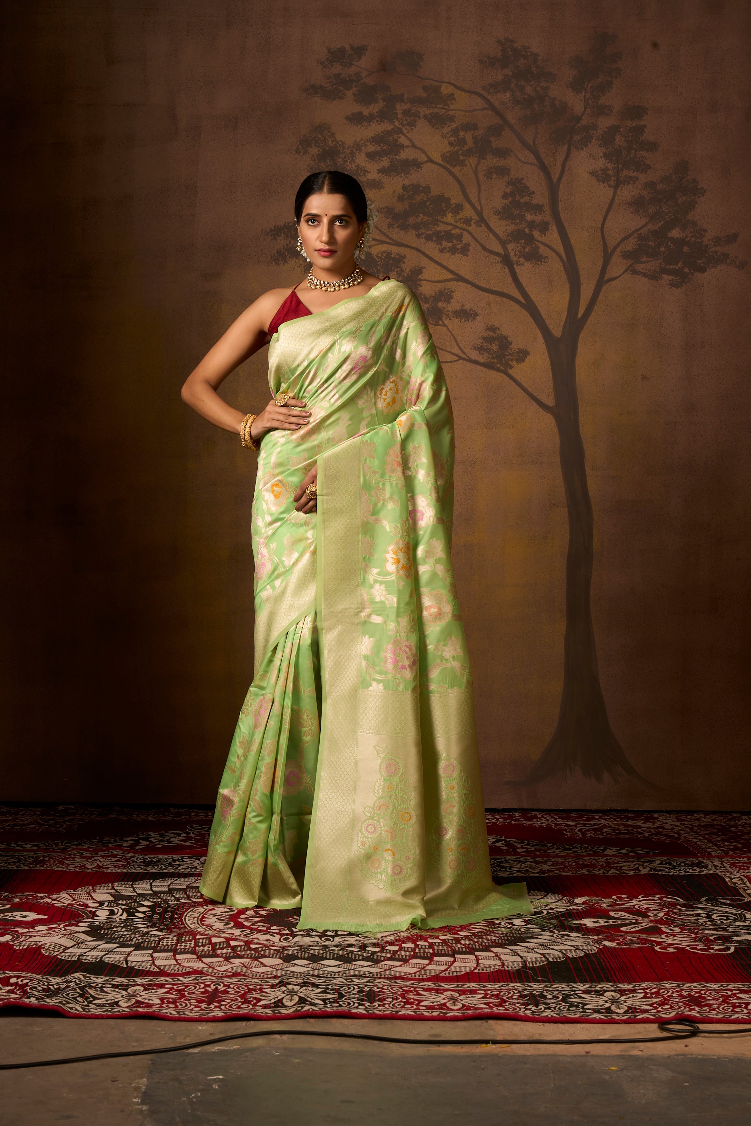 Buy Red Satin Banarasi Silk Saree With Blouse Piece Nitaraa