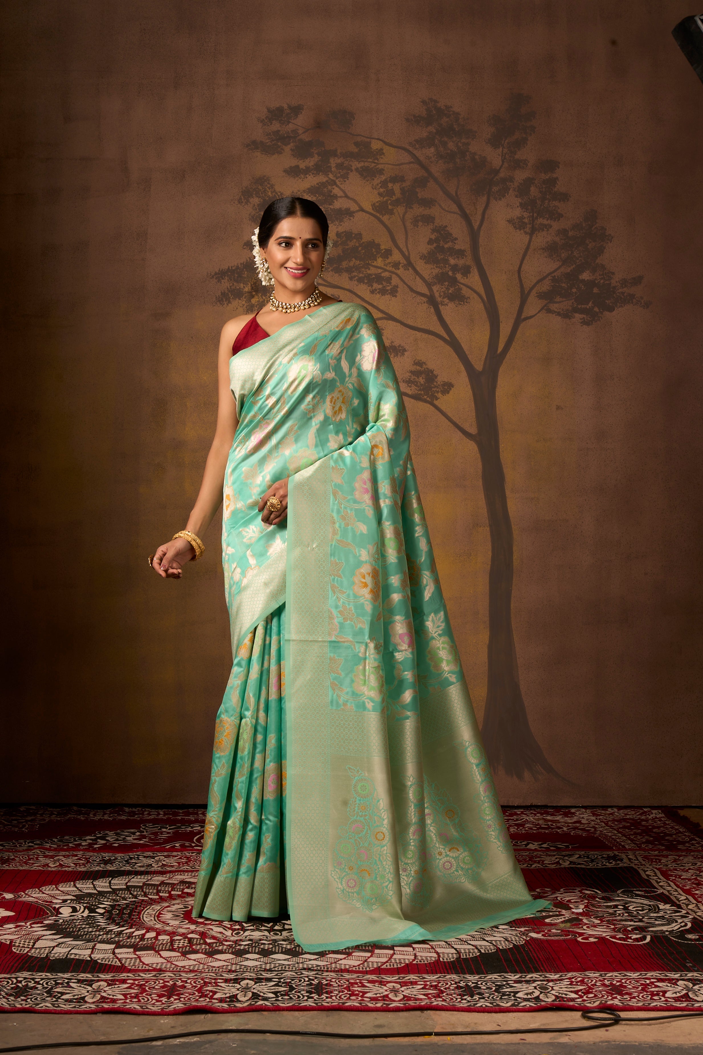 Buy Light Grey Banarasi Saree Nitaraa