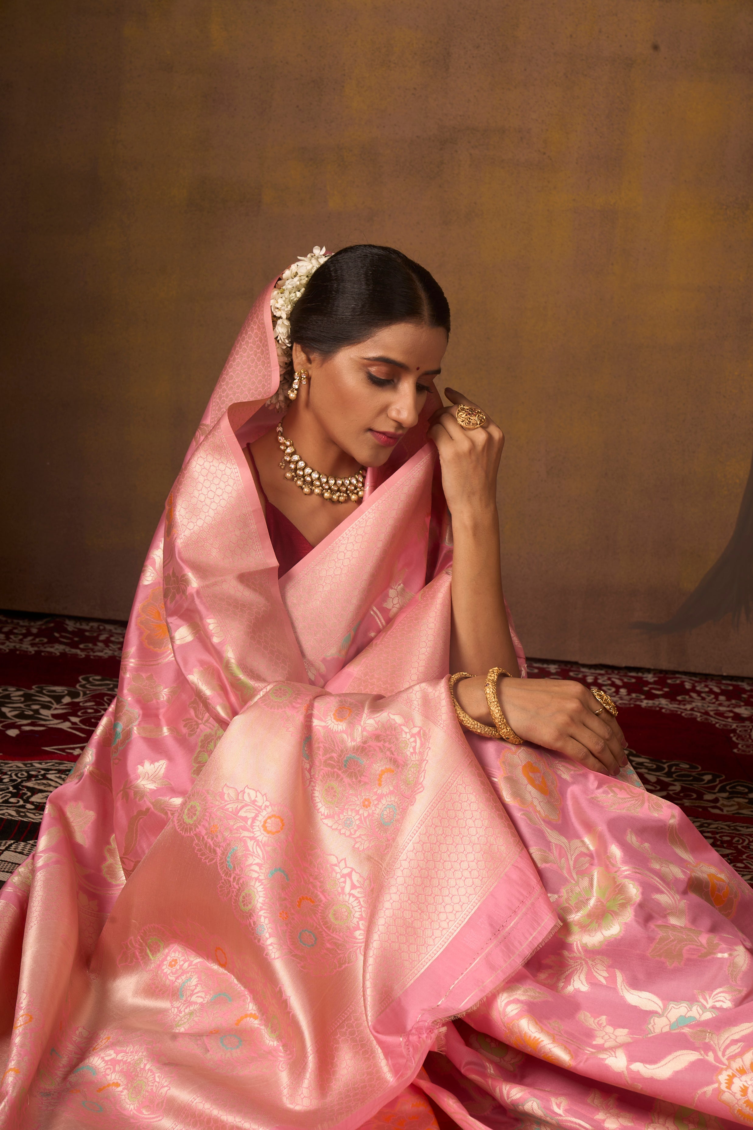 Buy Cream Silk Saree With Blouse Piece Nitaraa