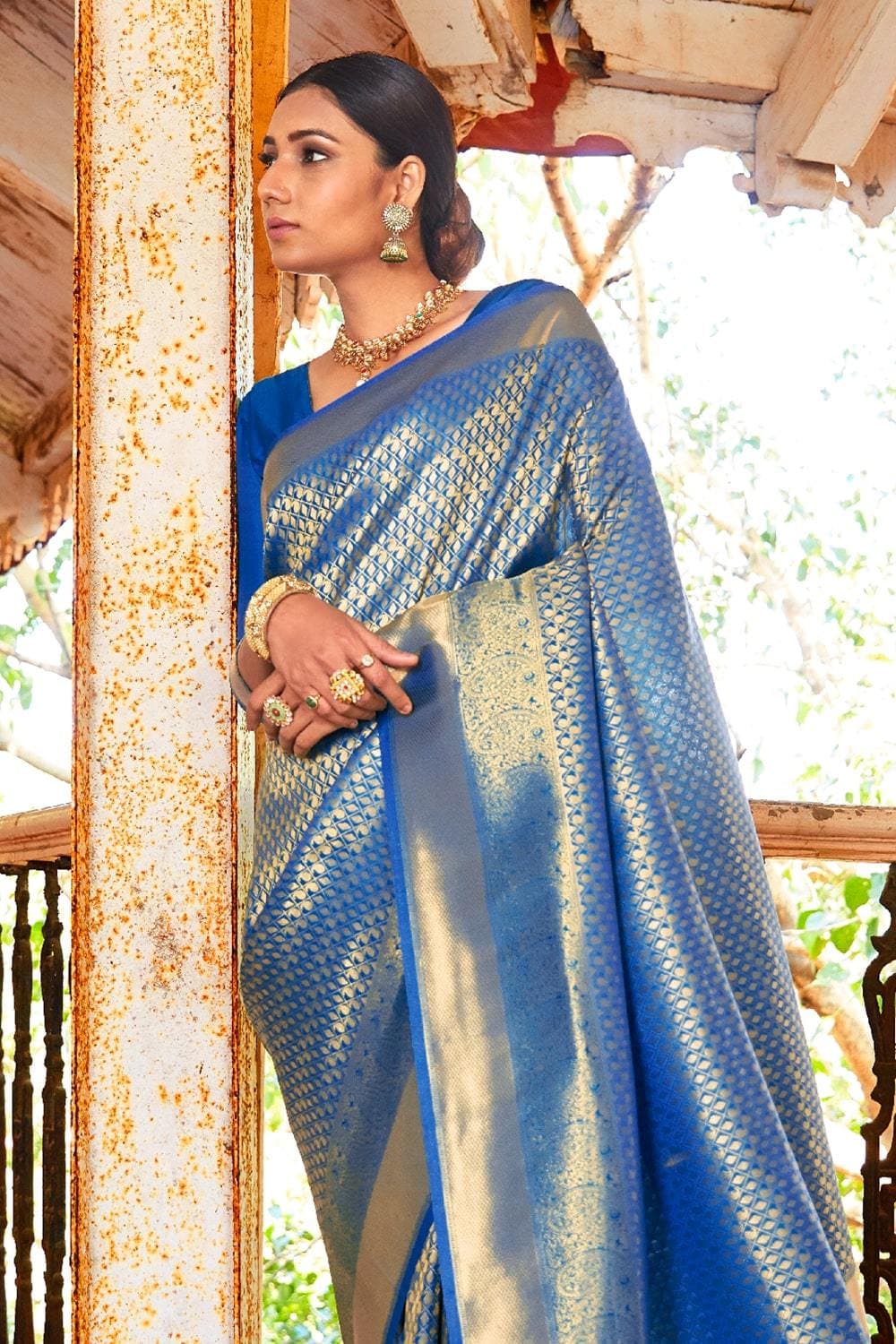 Buy Red And Blue Patola Saree Nitaraa