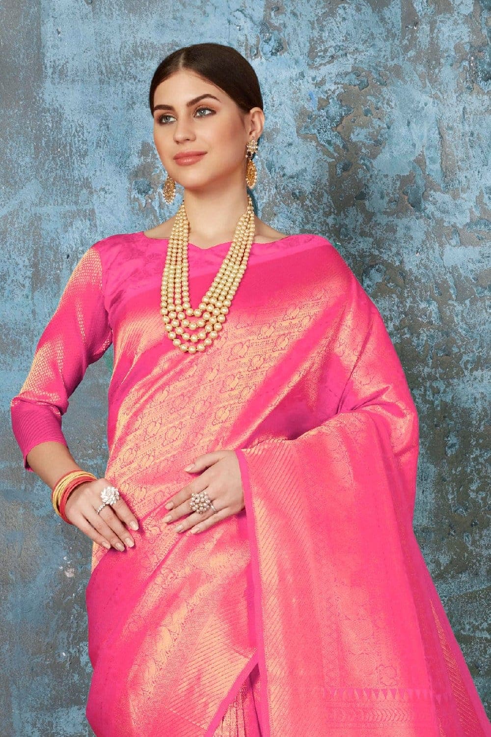 Buy Apricot Orange Patola Saree Nitaraa