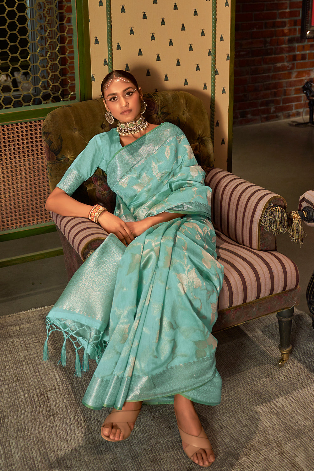 Buy Olive Green Raw Silk Saree Nitaraa