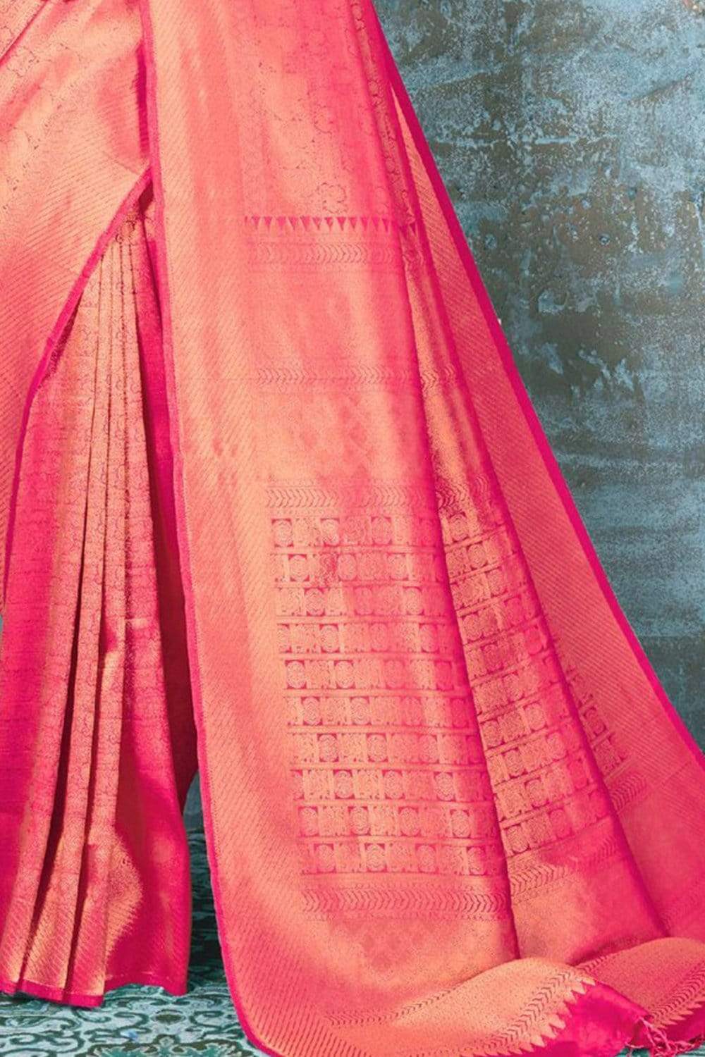 Buy Green And Red Patola Saree Nitaraa