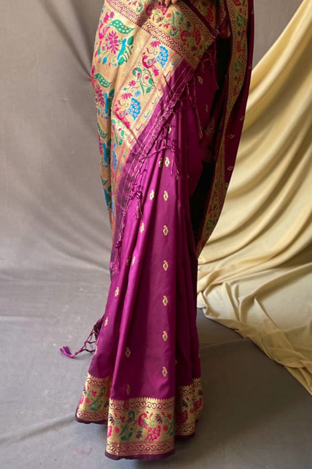 Buy Mulberry Purple Shimmery Kanjivaram Saree Nitaraa