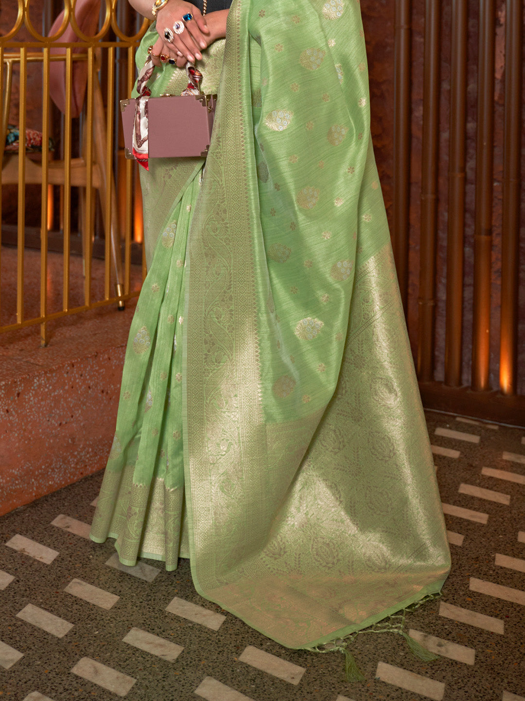 Lime Green Tessar Silk Handloom Weaving Saree