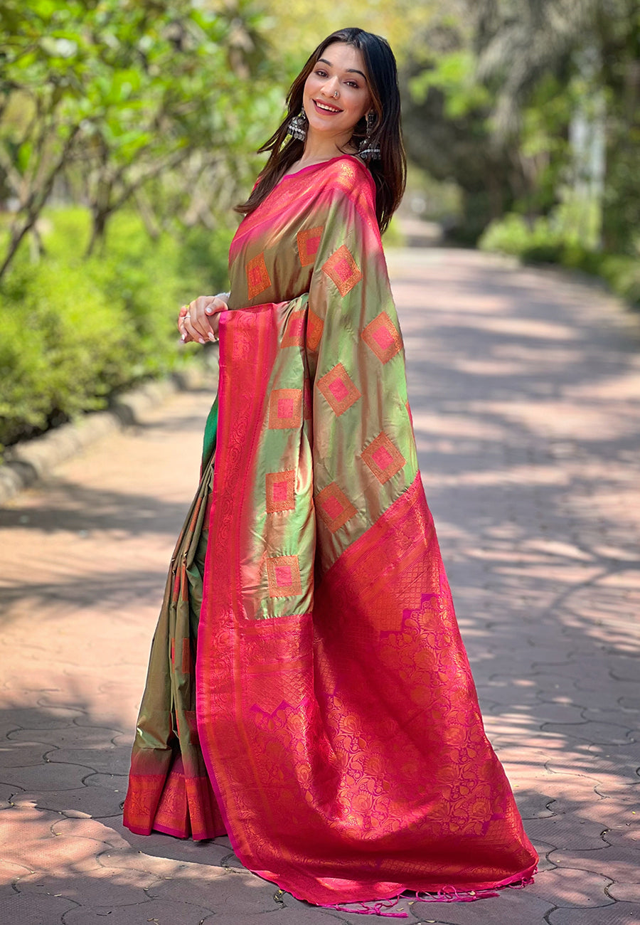 MEGANDI BANARASI SILK BLEND SAREE
