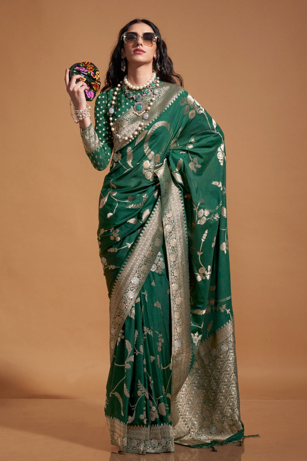 Archanna Guptaa In Green Georgette Saree