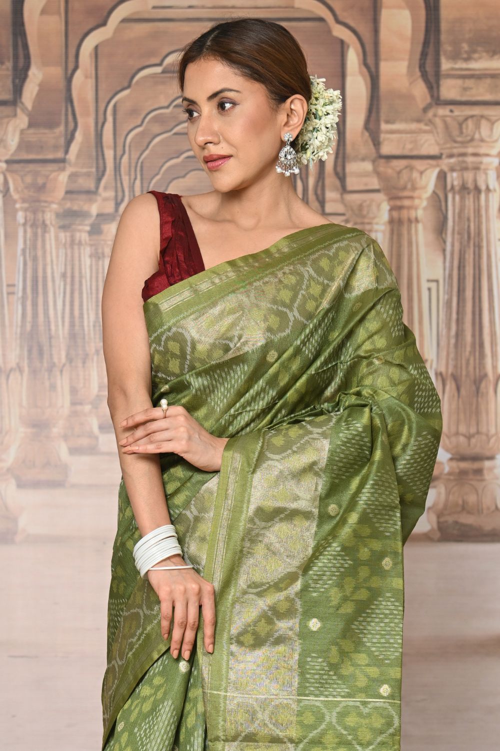 Buy Navy Blue Silk Blend Saree Nitaraa