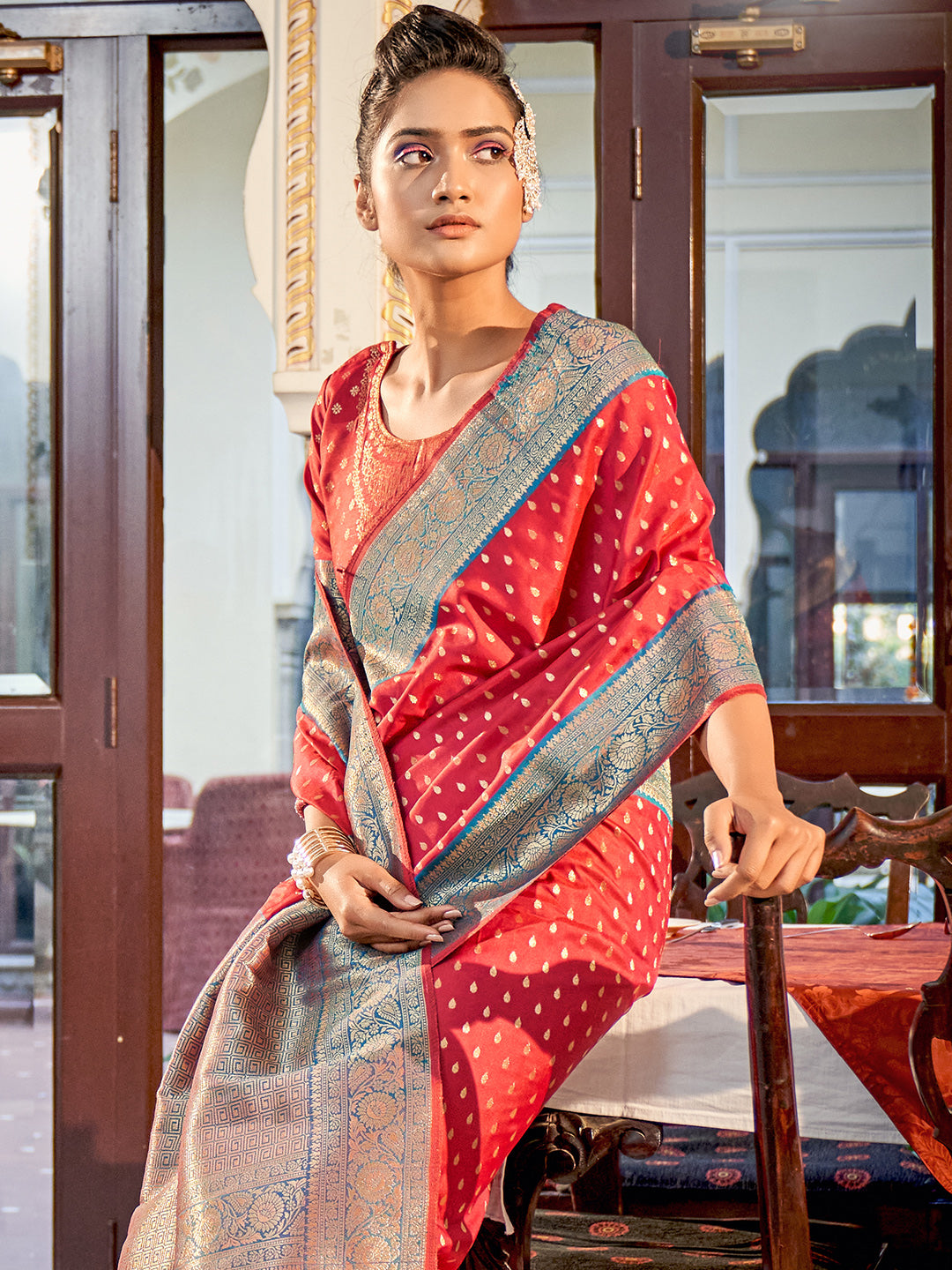 Bright Pink Banarasi Silk Zari Weaving Saree