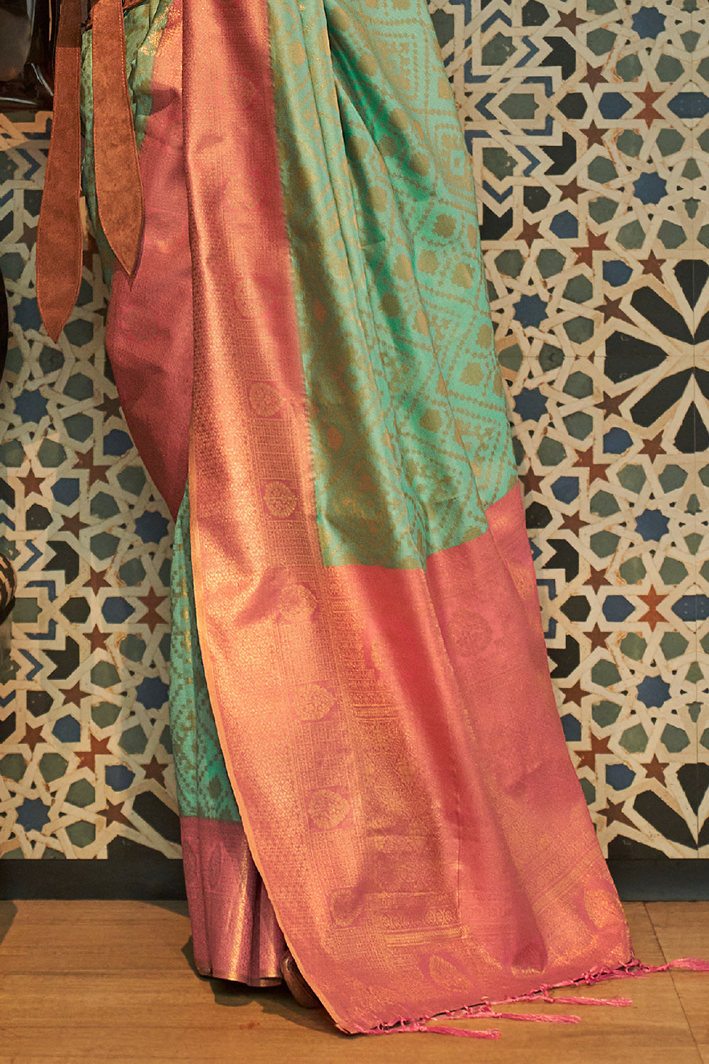 Buy Black And Red Raw Silk Saree Nitaraa