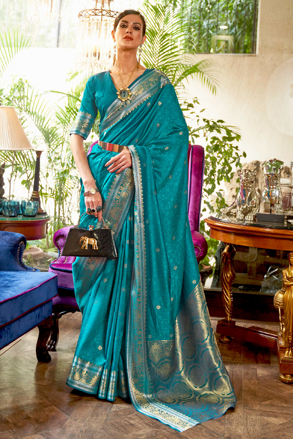 Buy Parchment White Kanjivaram Saree Nitaraa