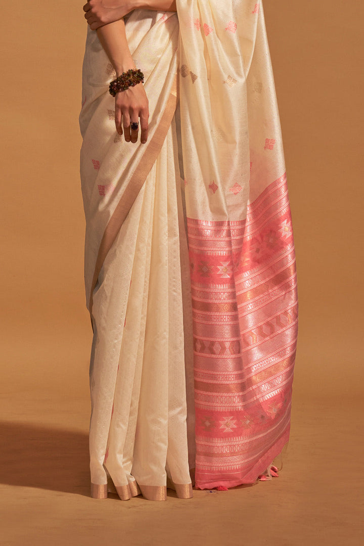 Off White Banarasi Silk Saree With Blouse Piece