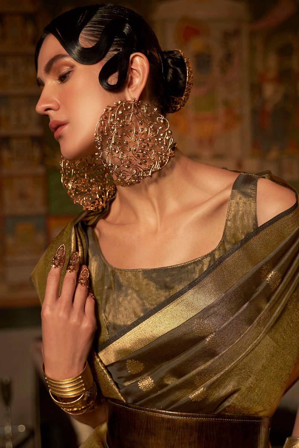 Buy Navy Blue Paithani Silk Saree Nitaraa