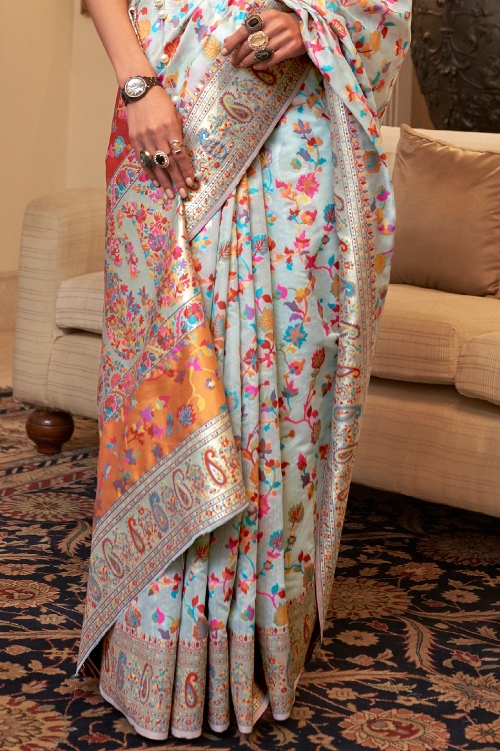 Buy Carnation Pink Linen Saree Nitaraa