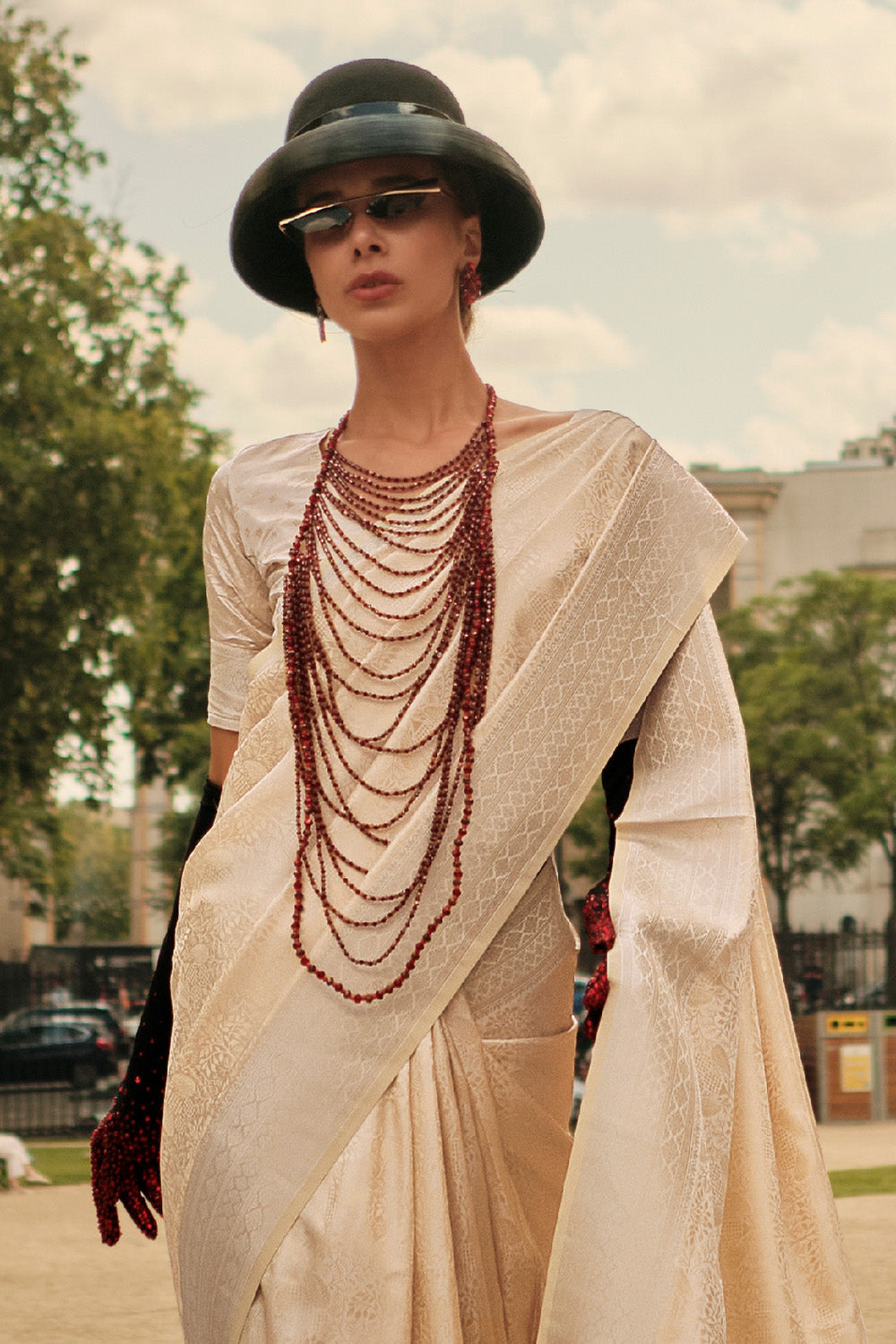 Cream Satin Silk Saree With Blouse Piece