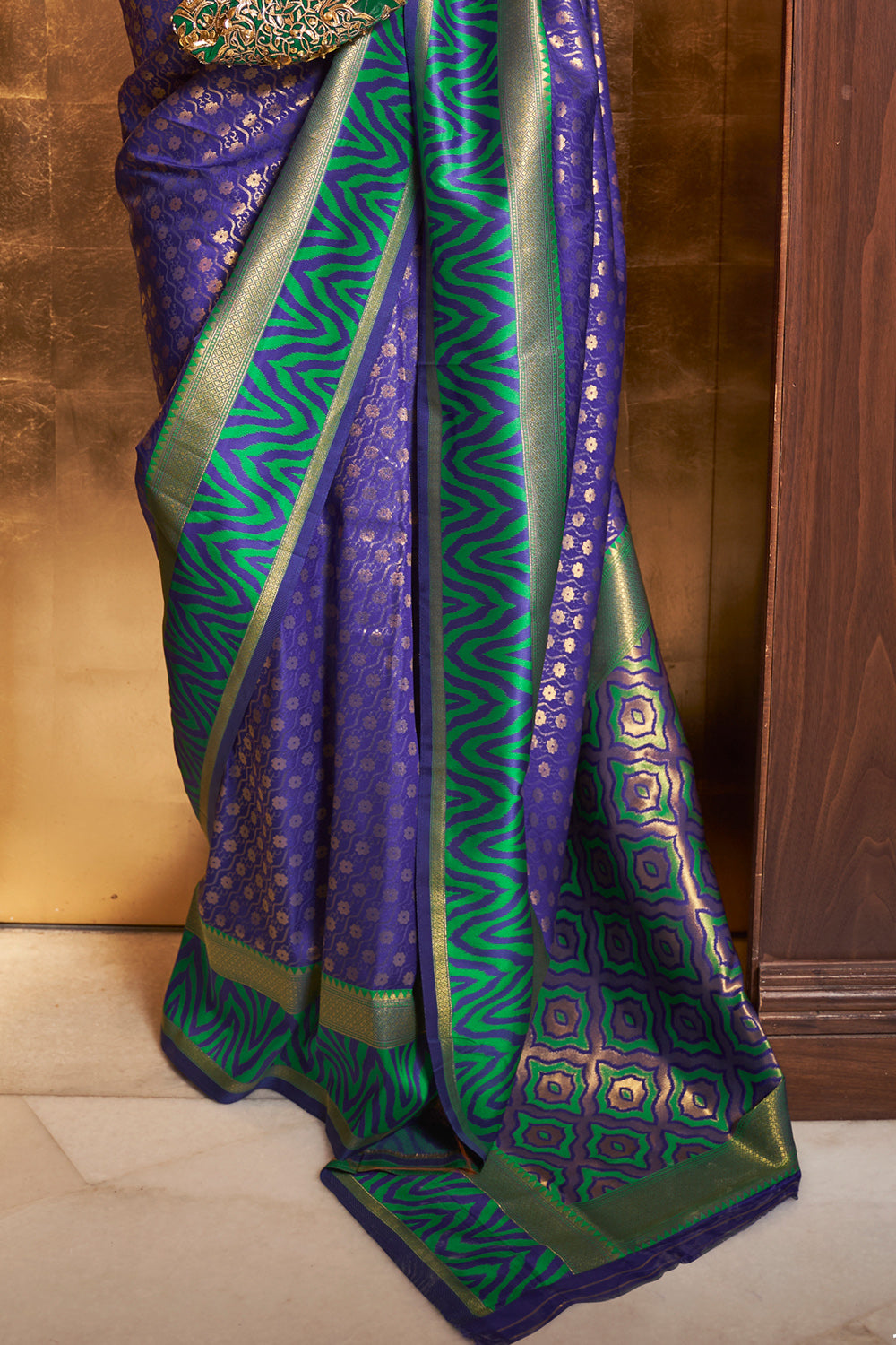 Buy Flamingo Pink Digital Print Saree Nitaraa