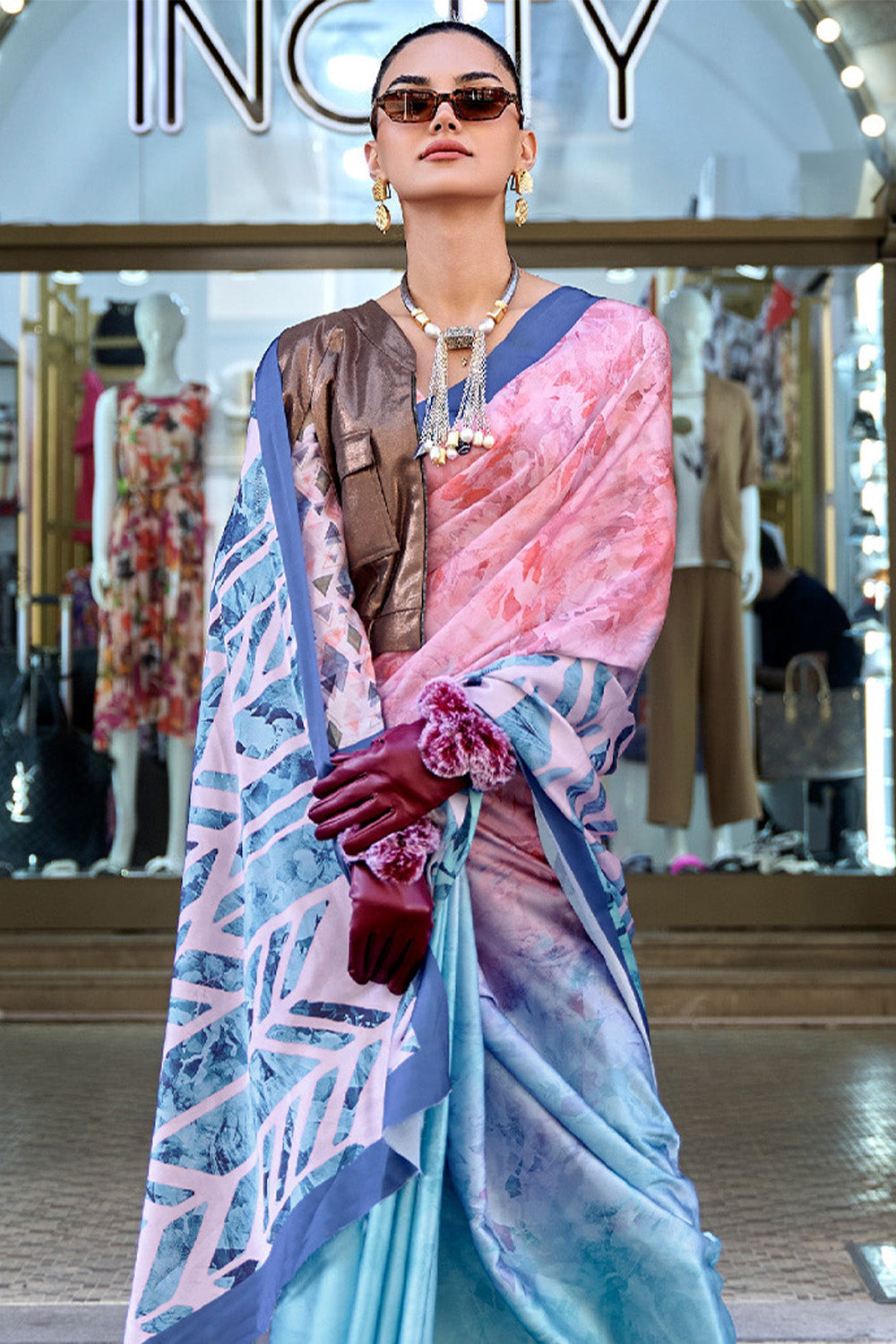 Multicolor Silk Digital Printed Saree With Blouse Piece