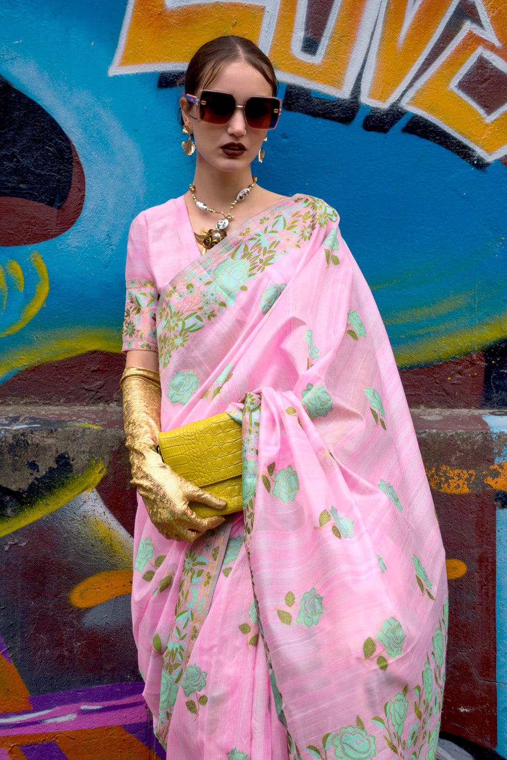 Pink Banarasi Silk Saree With Blouse Piece