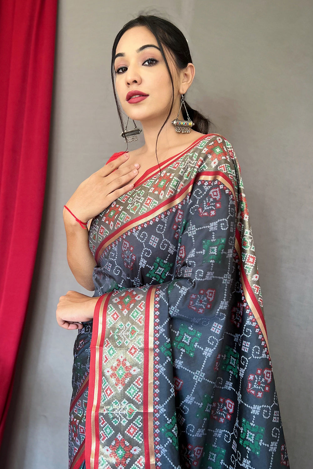Buy Azure Blue Zari Woven Kanjivaram Fusion Saree With Swaroski Nitaraa