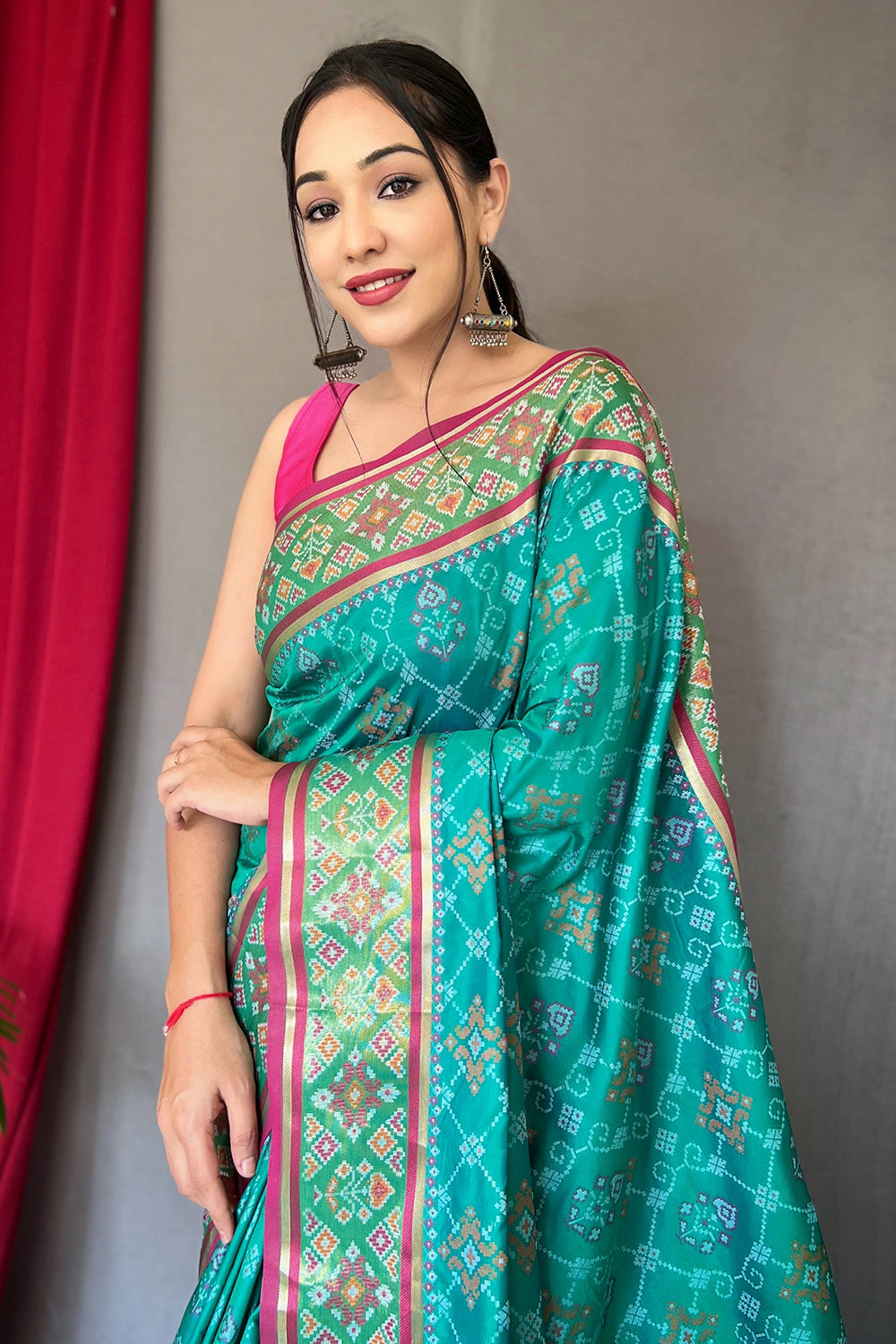 Buy Beige Golden Kanjivaram Saree Nitaraa
