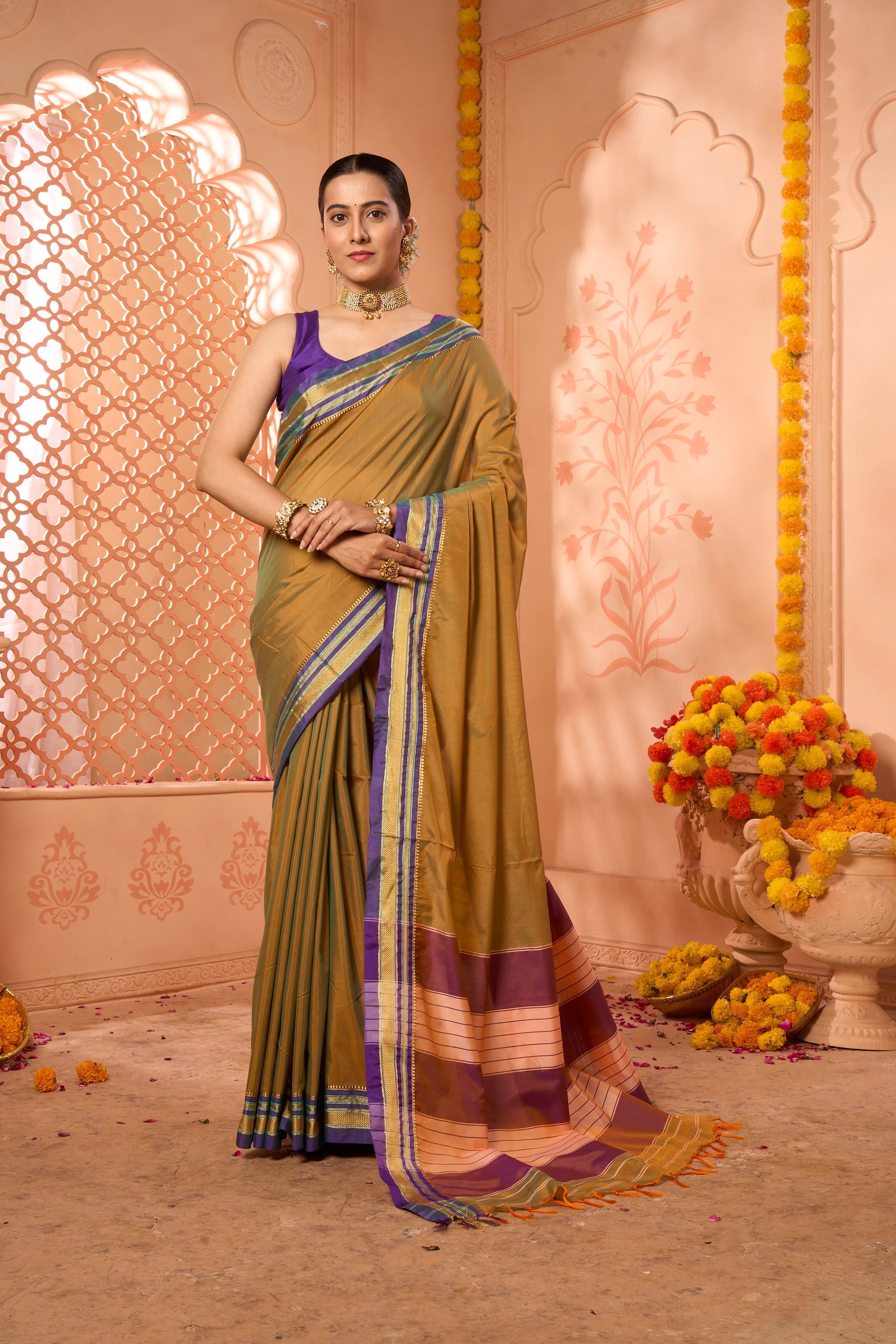 Buy Green Kashmiri Silk Saree With Blouse Piece Nitaraa