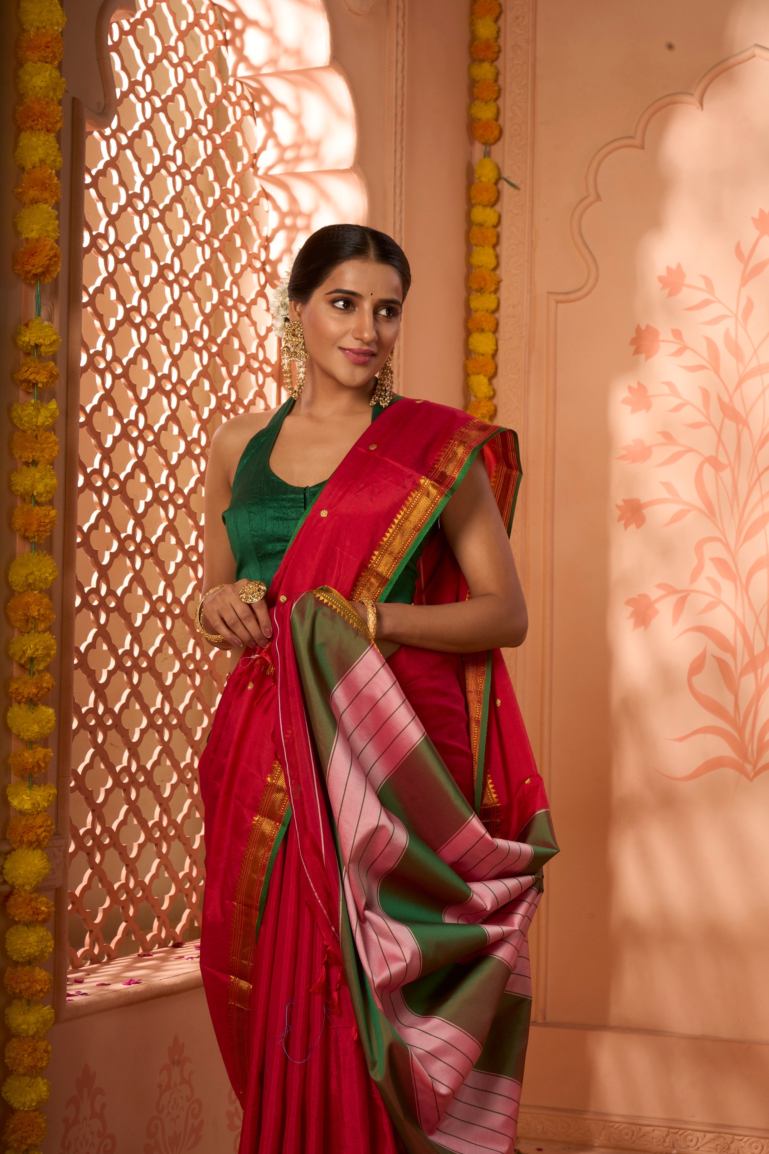 Buy Fern Green Linen Saree Nitaraa