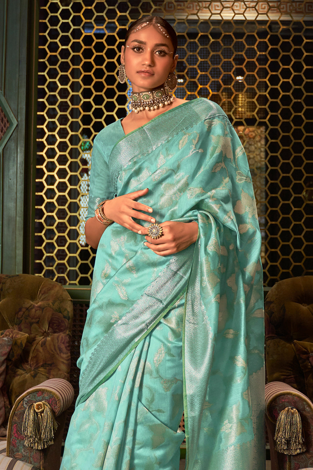 Buy Navy Blue Raw Silk Saree Nitaraa